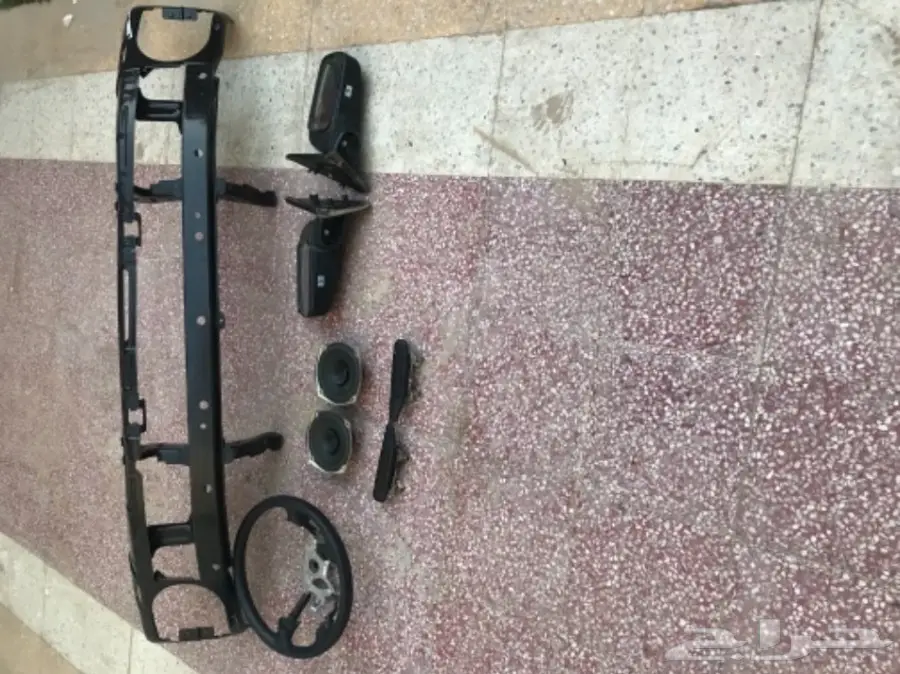 للبيع قطع نيسان  (image 1)