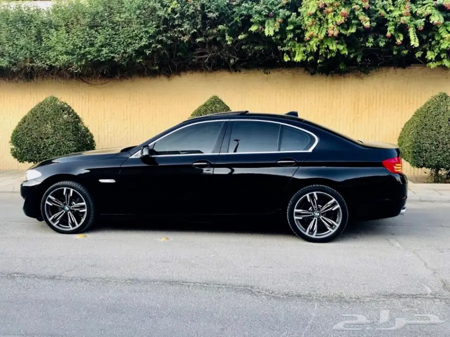 بي ام BMW 530 2013 الناغي شبه جديدة (image 9)