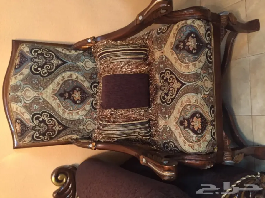 مفروشات فاخرة للبيع - فرصة ذهبية! (image 2)