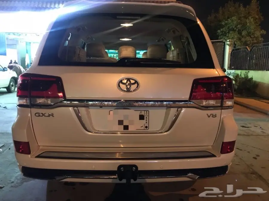 للبيع: سيارة نيسان جيكس ار 2017 بريمي - فرصة لا تُفوّت! (image 4)