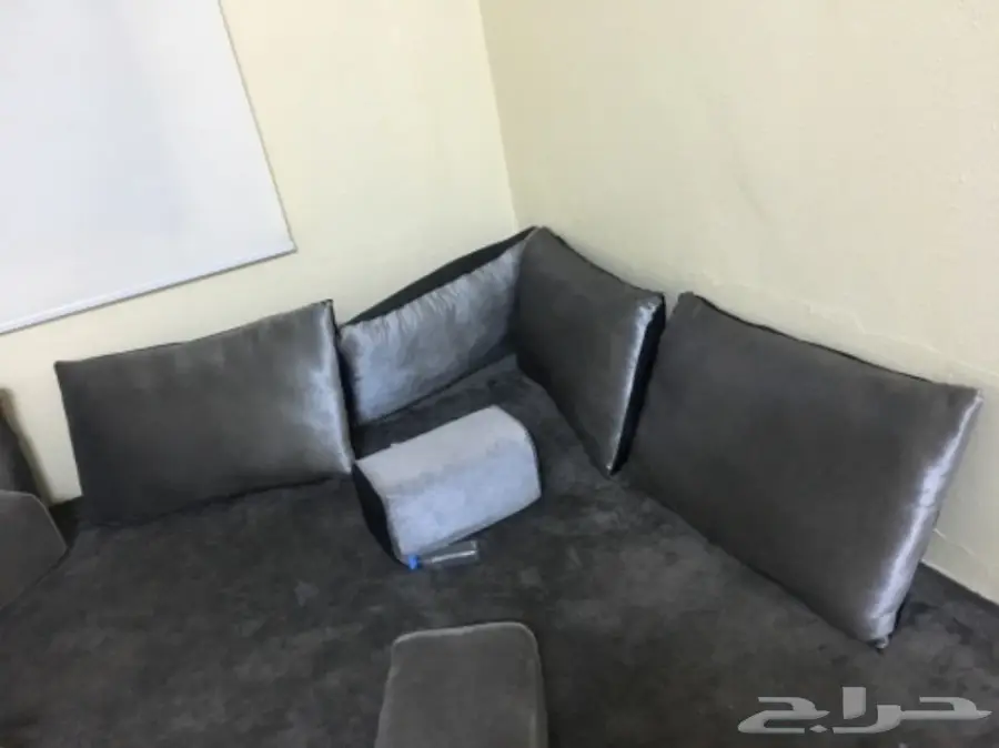 مكيف واثاث استراحه للبيع بالكامل  (image 3)