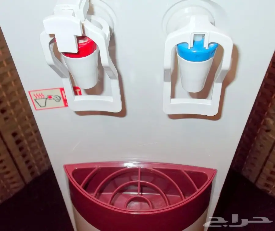 براد ماء حار بارد شبه جديد (image 7)