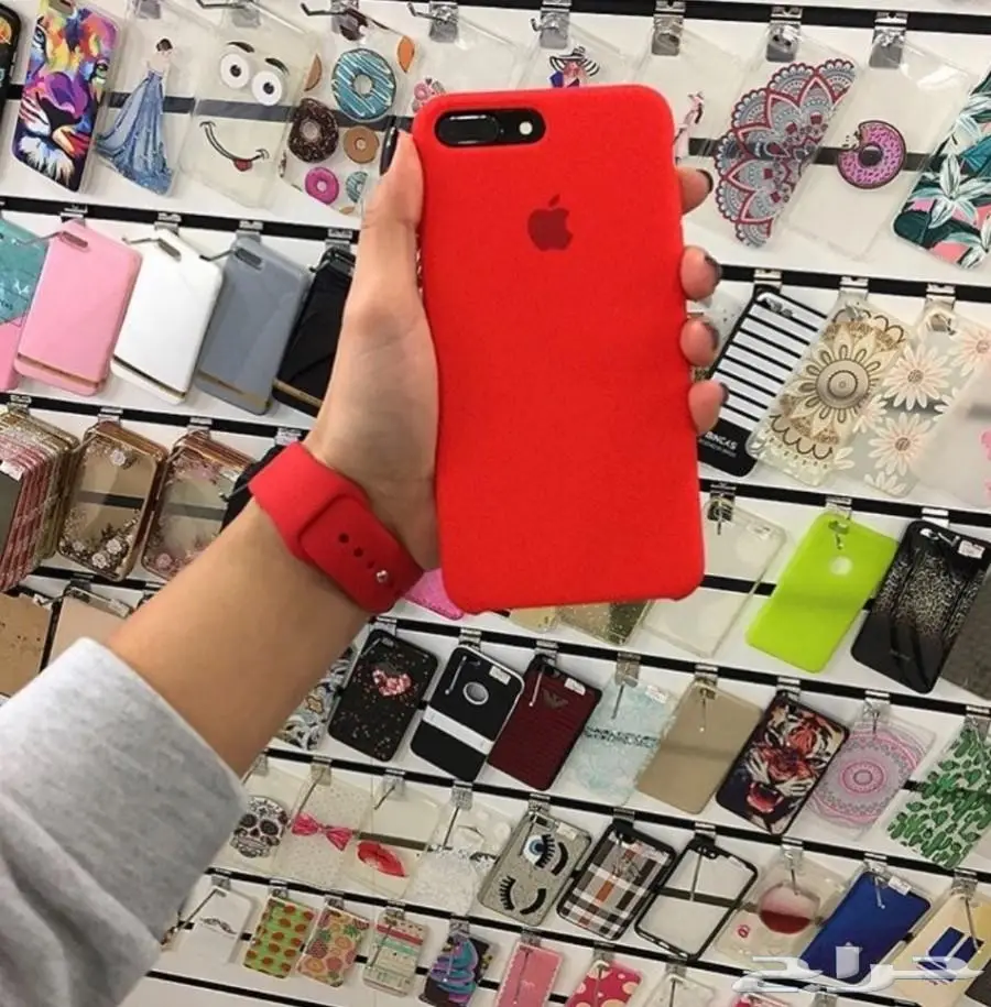 كفرات سيليكون من ابل للايفون 7و8 عادي وبلس