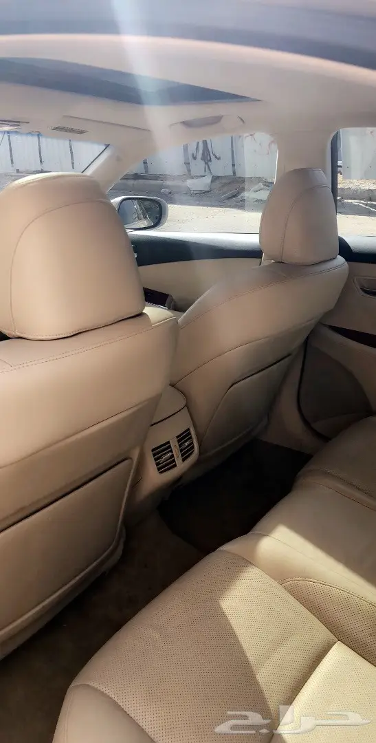 لكزس اي اس 350 موديل 2011 (image 7)