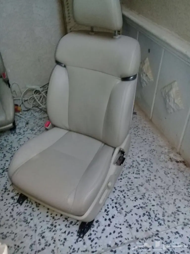 مرتبة سائق لكزس GS 460