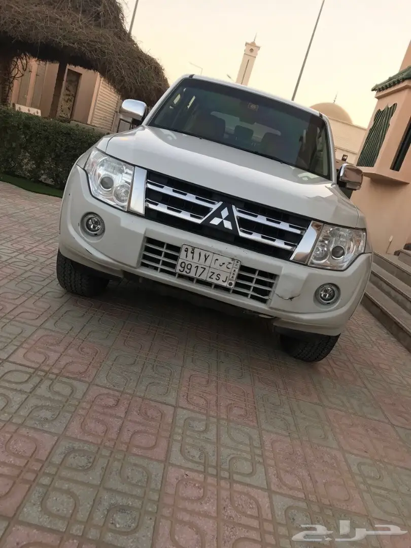 جيب باجيرو (ميستوبيشي) 2014 نظيف (image 2)