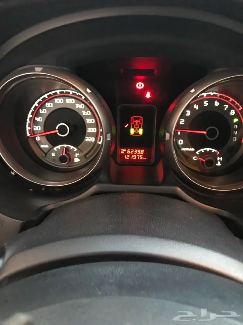 جيب باجيرو (ميستوبيشي) 2014 نظيف (image 4)