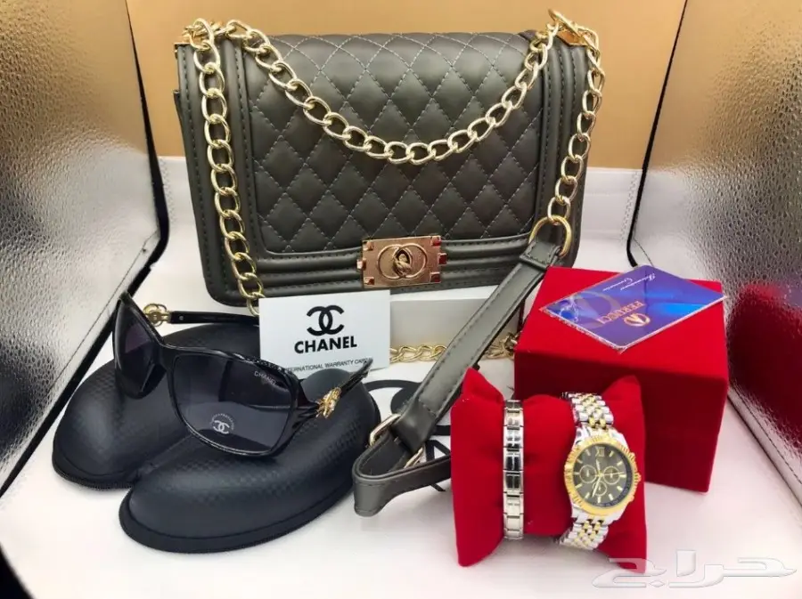 طقم نسائي متكامل وراقي  (image 3)