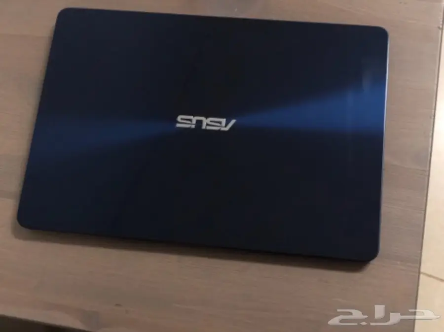 Asus ZenBook (image 2)