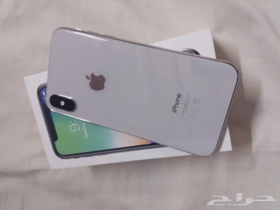 iPhone X (image 1)