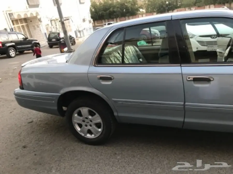 فورد كراون فكتوريا (image 4)