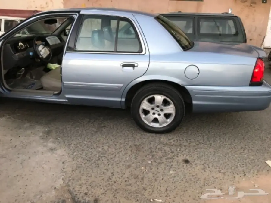 فورد كراون فكتوريا (image 6)