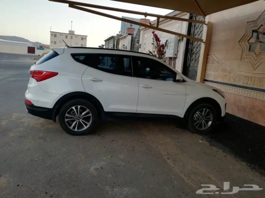 هونداي سنتافي 2016 - 7 مقاعد - حالة ممتازة! (image 4)