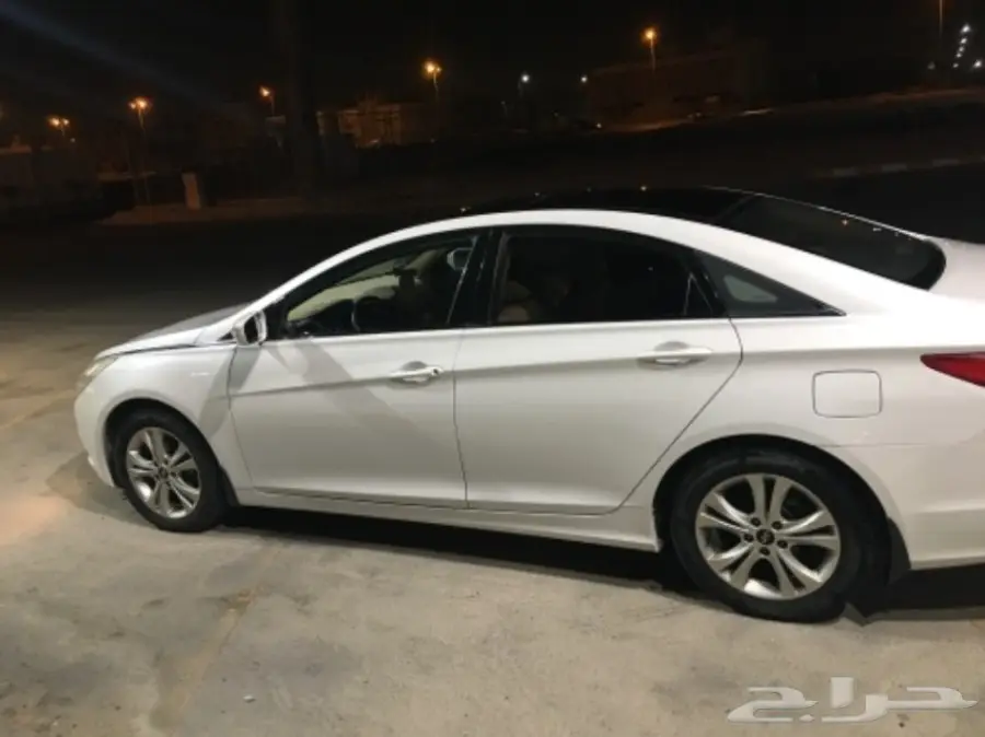 سوناتا 2012 درجة ثانية نظيفة ممشى 84 الف (image 3)