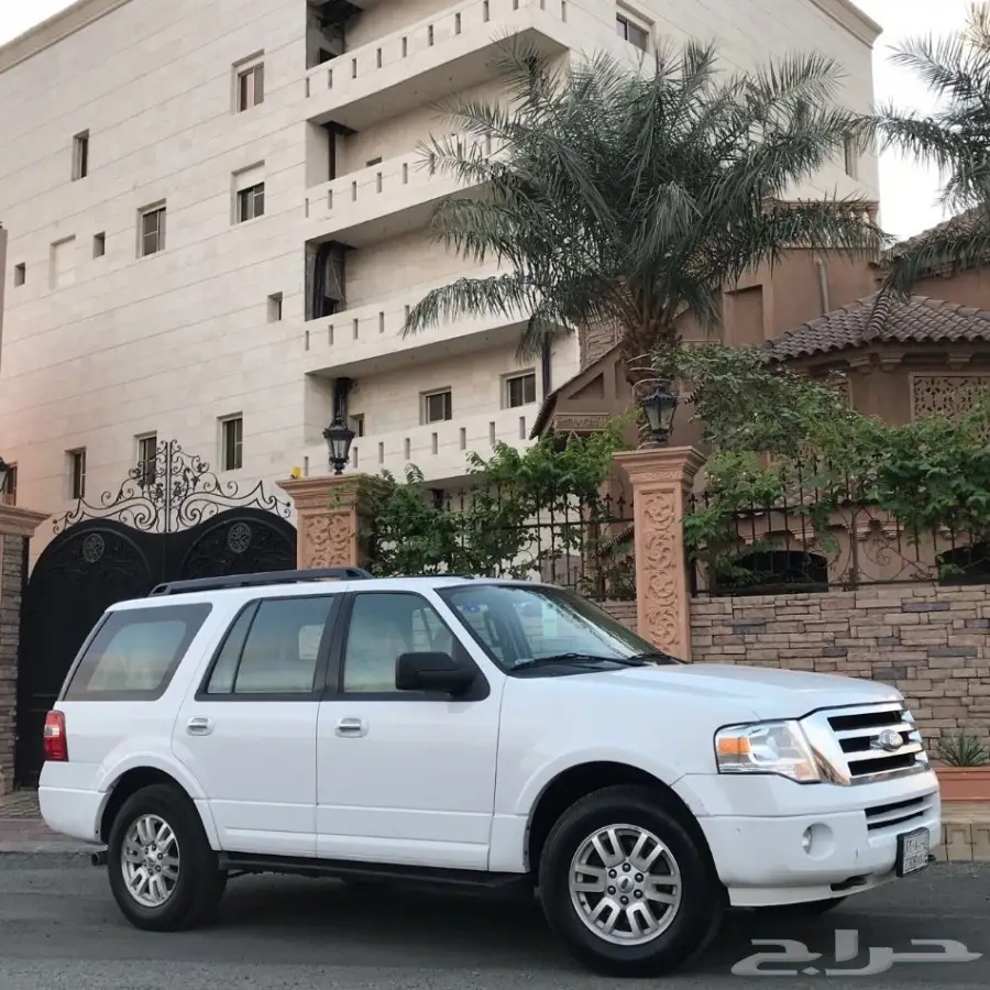 اكسبيديشن قصير 2013 نظيف جدا  (image 8)