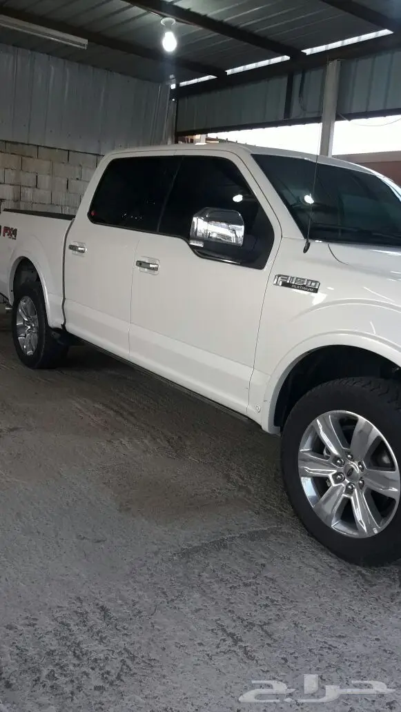 فورد f150 نظيف للبيع (image 14)