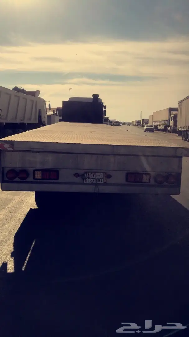 تيدر ثلاث محاور للبيع