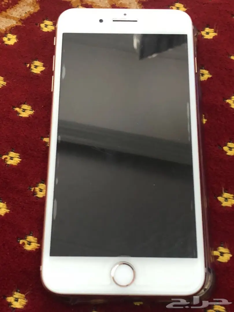 أيفون 8 بلس للبيع