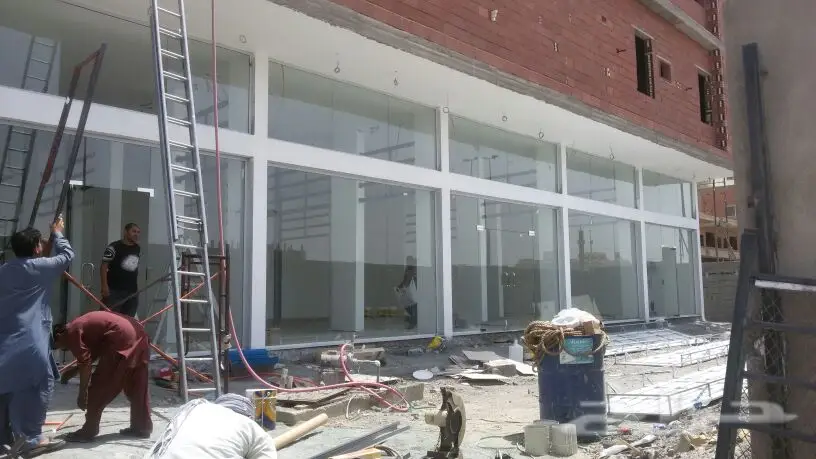 تركيب الزجاج السكريت والمرياء وصيانة الابواب (image 3)