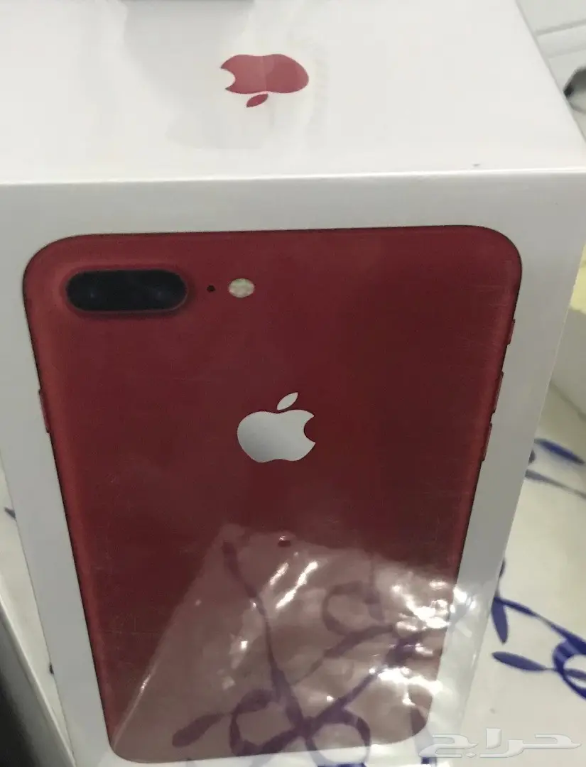 ايفون 7 بلس احمر 128جيجا