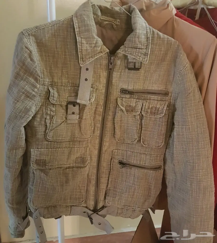 جاكيتات استعمال خفيف 