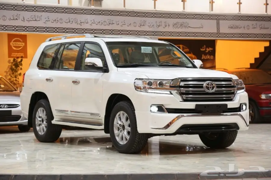 لاندكروزر GXR 3 موديل 2018 بسعر 225400 ريال (image 2)