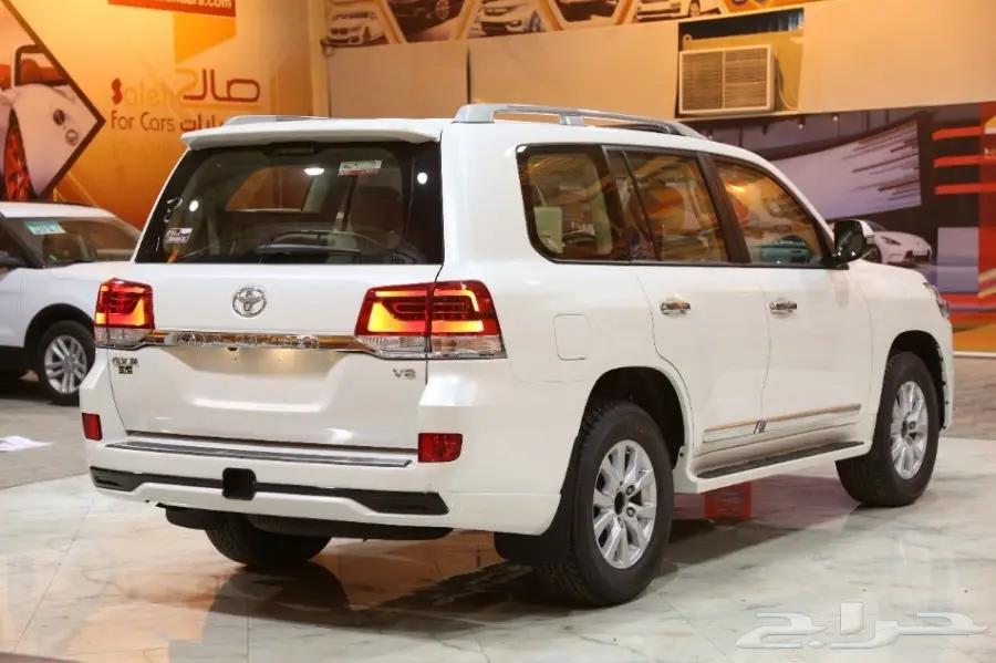 لاندكروزر GXR 3 موديل 2018 بسعر 225400 ريال (image 3)