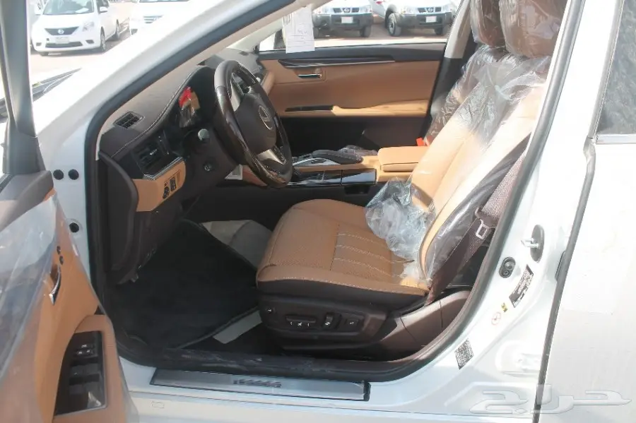 تويوتا لكزس ES 350 موديل 2018 خليجي بريمي (image 7)