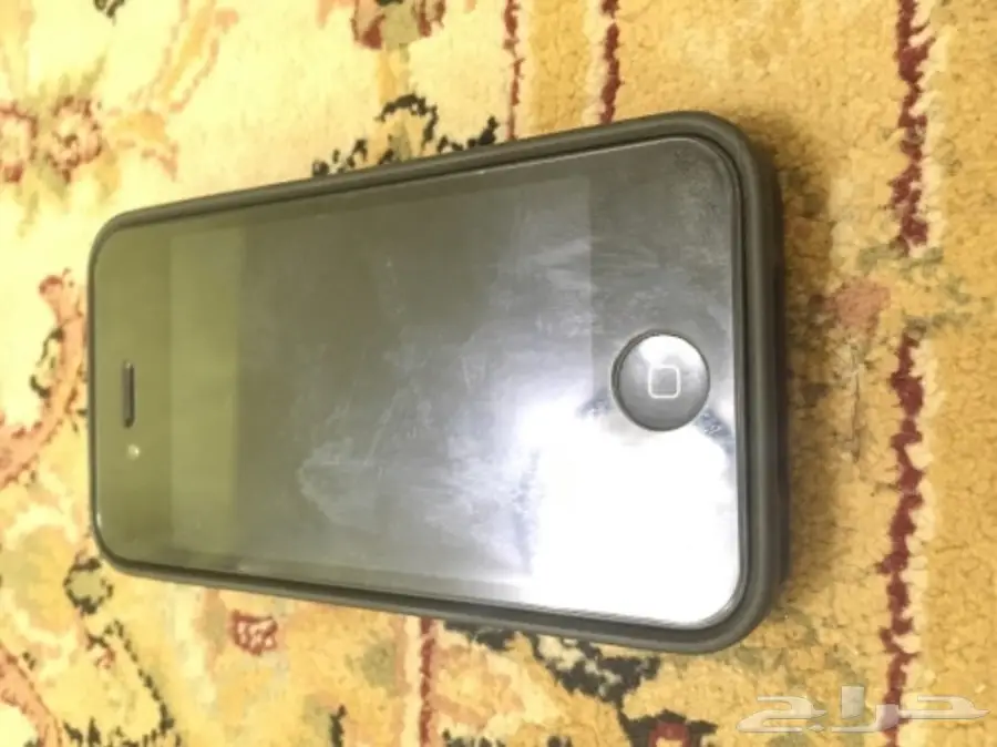 للبيع ايفون 4s نظيف جدا