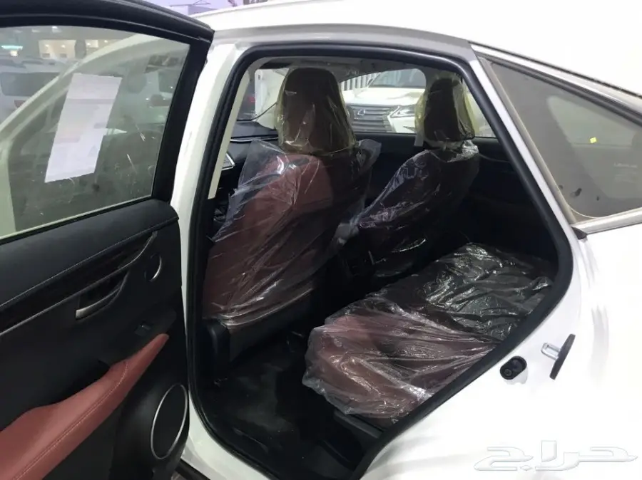 لكزس NX 200T 2017 - خليجي - بحالة ممتازة (image 6)