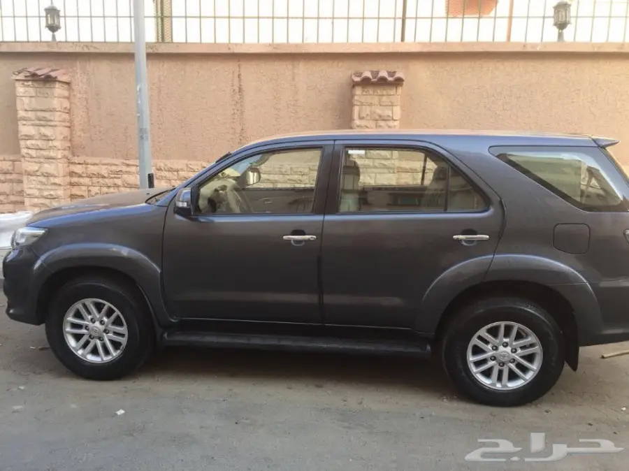 تويوتا فورتشنر 2014 GX (image 3)