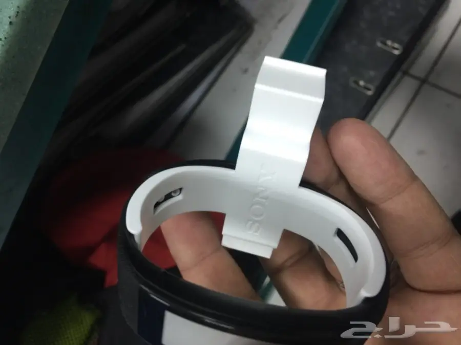 ساعة Sony Smart band Talk SWR30 بالدمام للبيع (image 6)