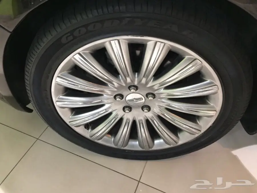 لنكولن MKS موديل 2013 فل كامل (image 11)