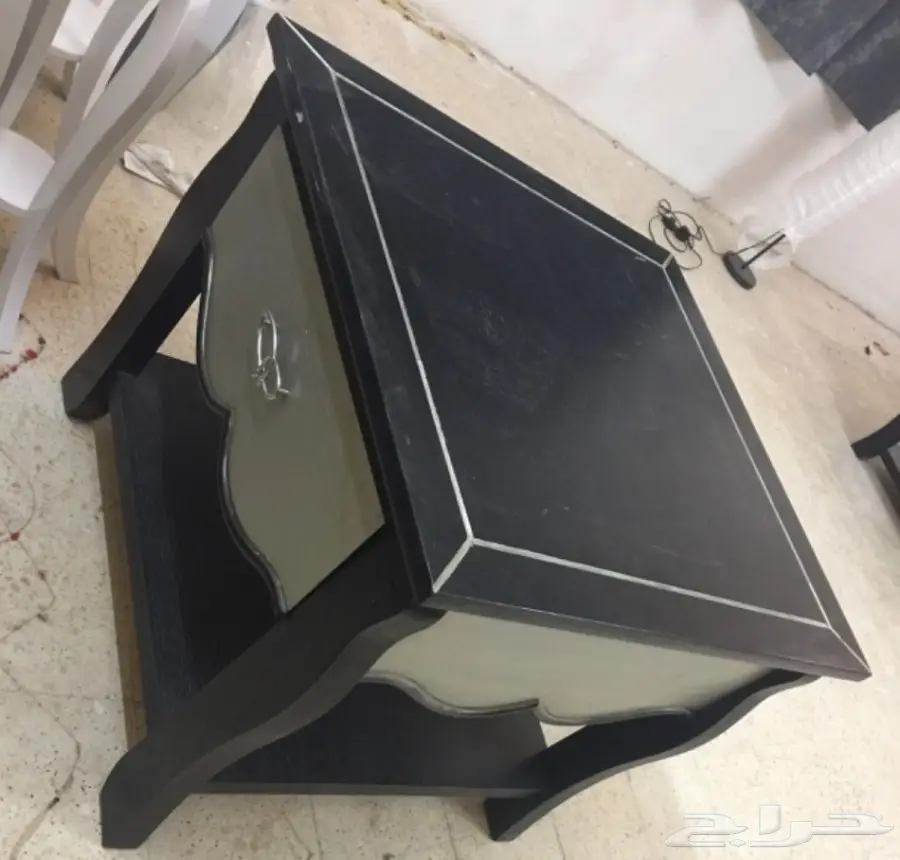 للبيع طاولات  (image 7)