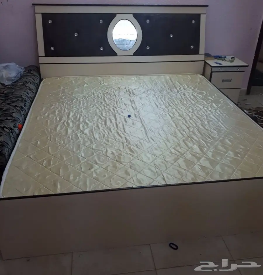 أثاث للبيع (image 1)