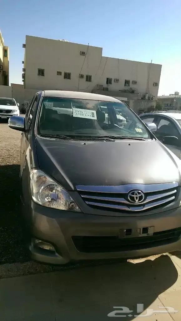 تويوتا اينوفا 2011 فل كامل (image 1)