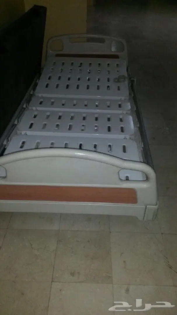 سرير طبي كهربائي (4) حركات (image 2)