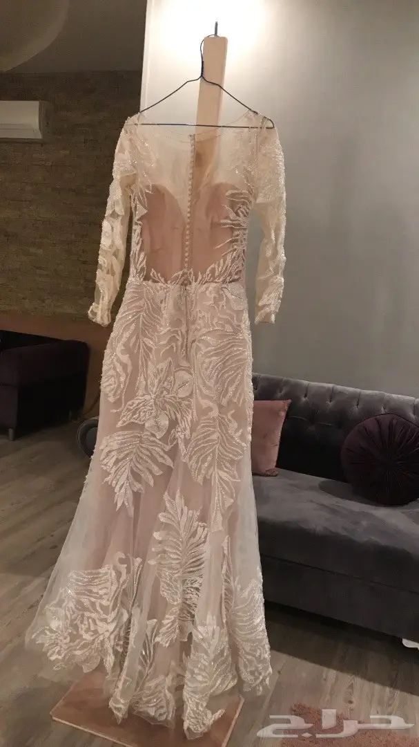 فستان فخم من ديمتروس للبيع  (image 1)