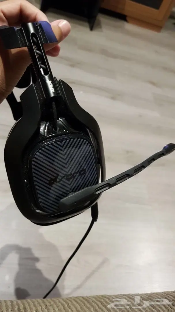 سماعه استرو a40 للبيع مع ضمان (image 2)