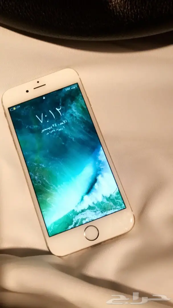 ايفون 6 ذاكره 64 قيقا للبيع مافك الجهاز 