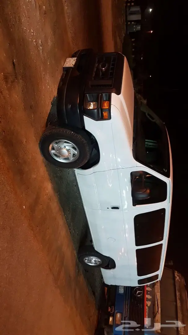 للبيع فورد فان  بسعر مناسب  (image 1)