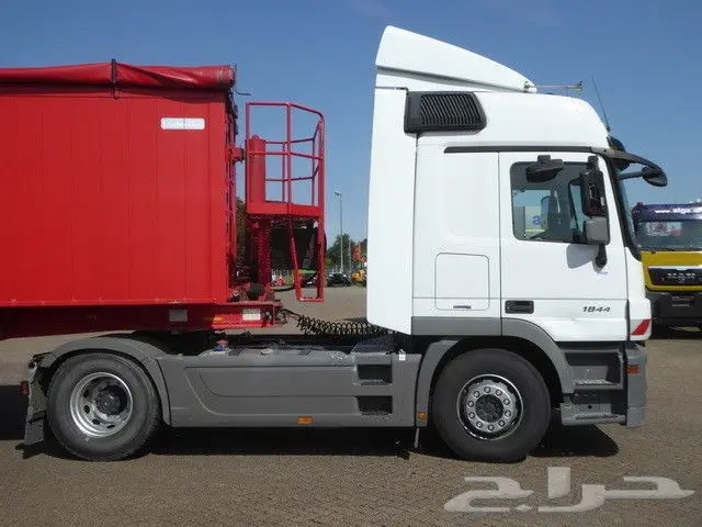 شاحنة راس مرسيدس أكتروس 1844 ميقا 2012 (image 2)