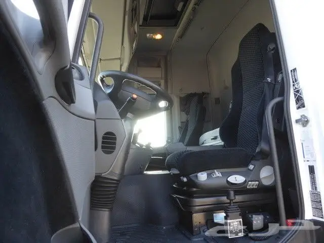 شاحنة راس مرسيدس أكتروس 1844 ميقا 2012 (image 4)