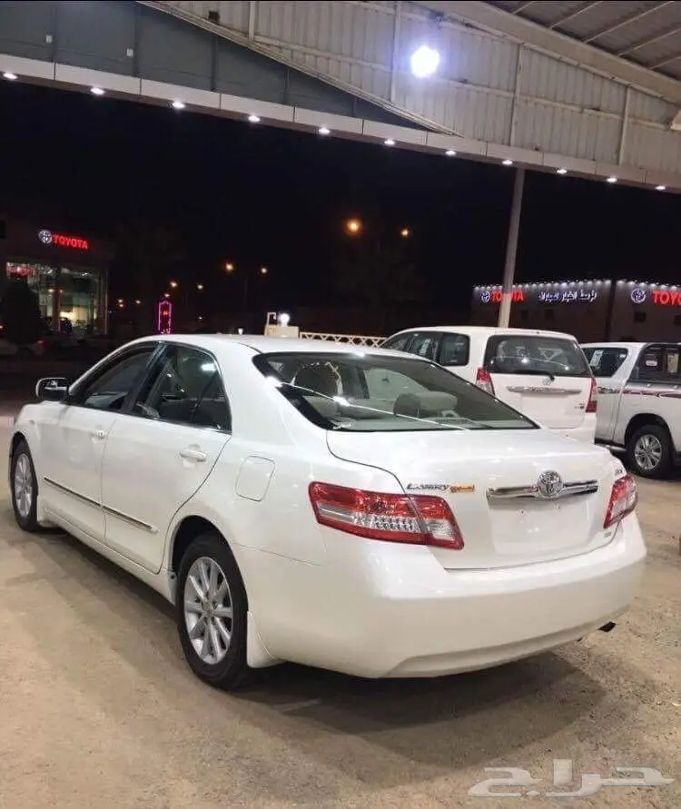 كامري نص فل مثبت سرعه جي ال اكس2011 (image 13)