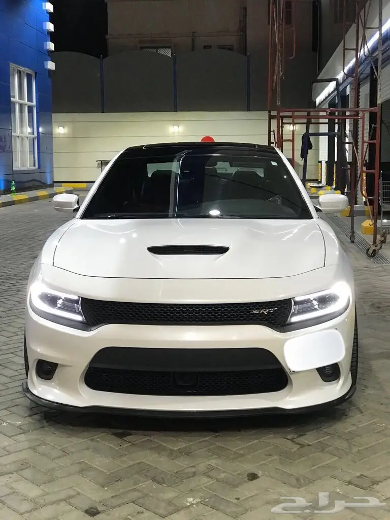 للبيع تشارجر 2015 srt 