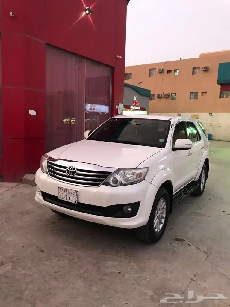 فورتشنر 2014 للبيع  (image 1)