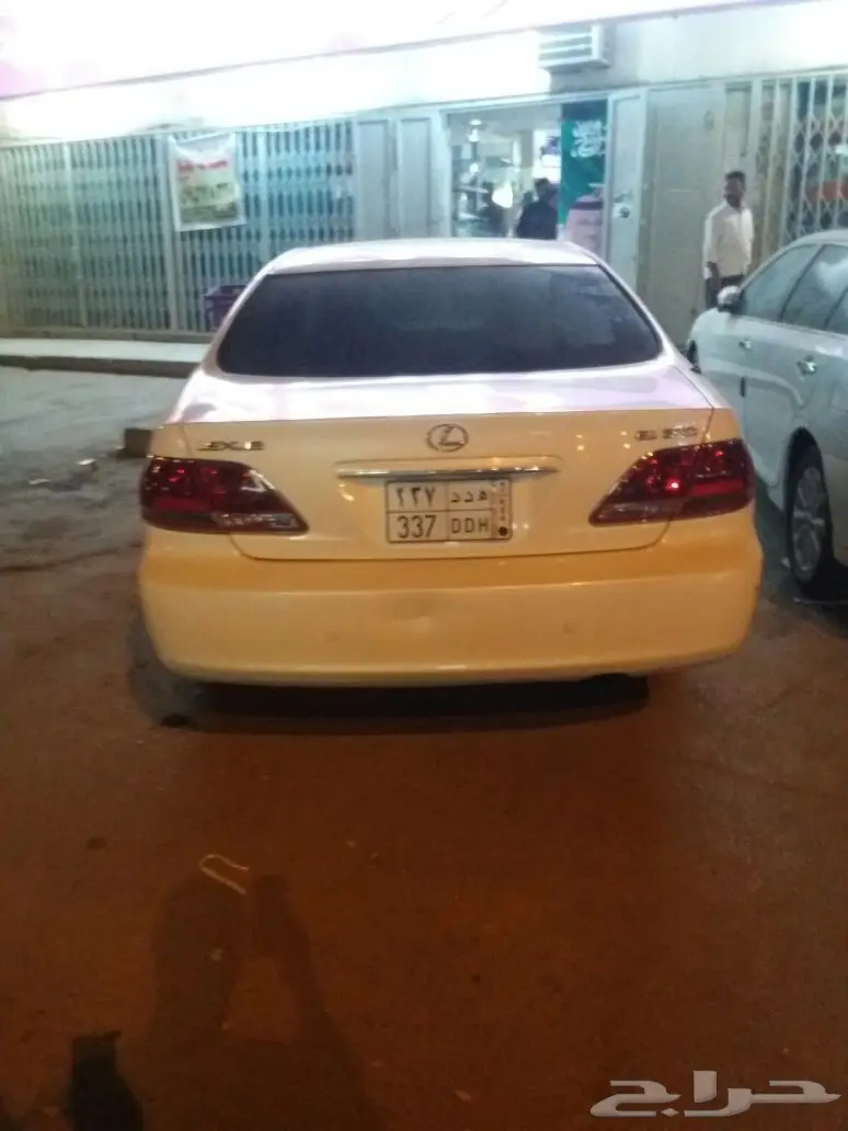 سياره لكزس ES300 (image 1)