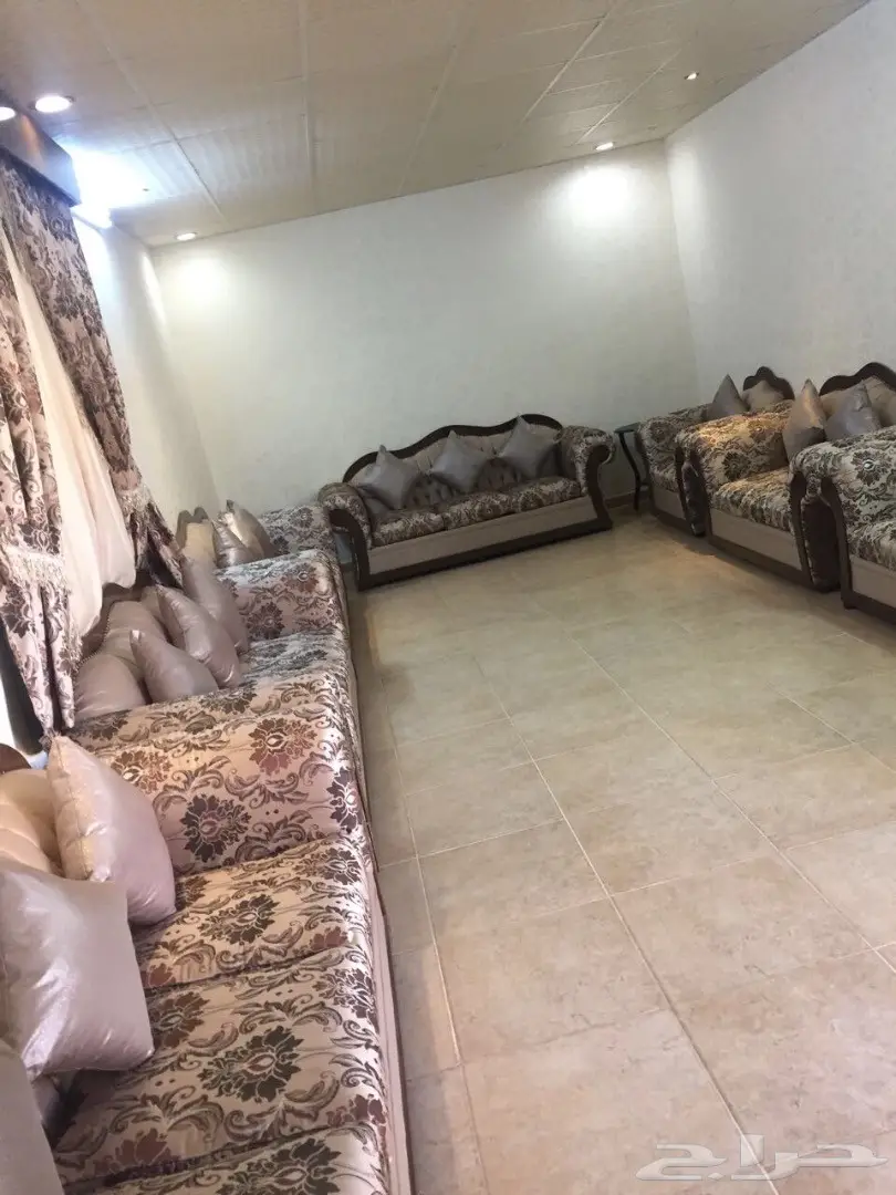 كنبات مجالس للبيع (image 1)