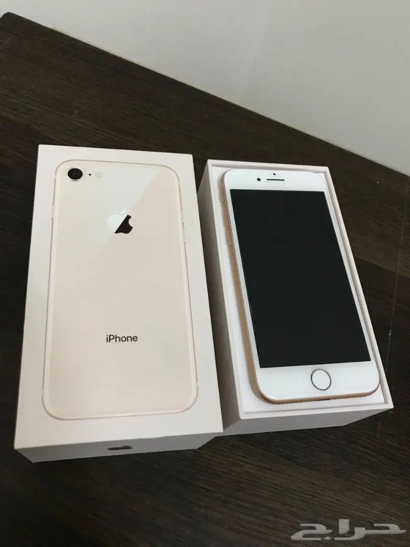 ايفون 8 الذهبي 