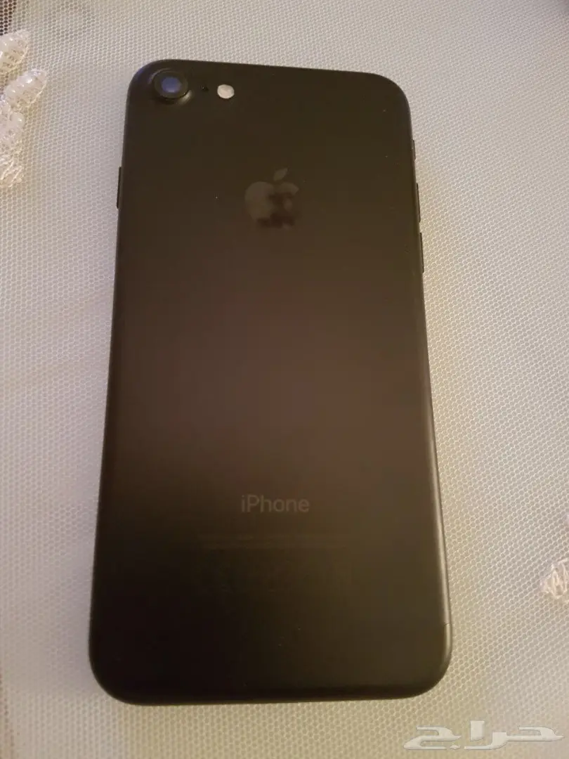 ايفون 7 العادي اسود مطفي 128 غيغا بحكم الجديد (image 1)
